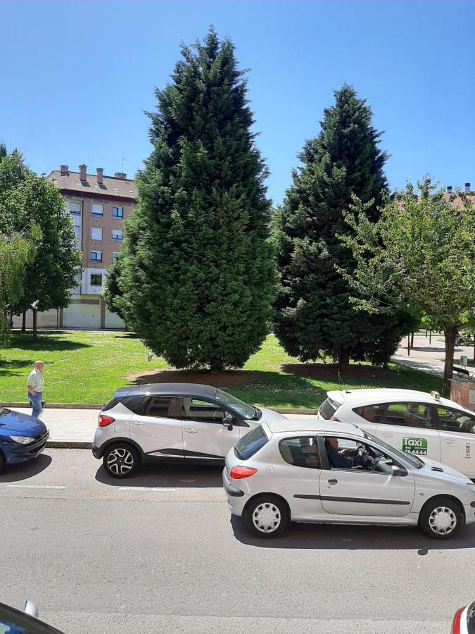 El Neru. En Zona Verde Y Junto Al Mar. Lägenhet Gijón Exteriör bild